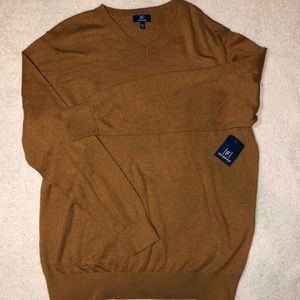 Men’s Large V neck Sweater